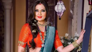 Deepshikha Nagpal suffers a minor injury on the sets of Main Bhi Ardhangini Thumbnail