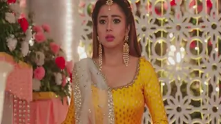 Tina Dutta Rushed to Hospital From The Sets of Daayan! Thumbnail