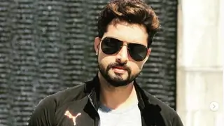 Monalisa’s Husband Vikrant to be Seen in Namish Taneja-Meera Deosthale Starrer Vidya! thumbnail