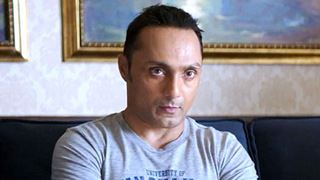 Internet goes Bananas as Rahul Bose gets shocked with unreasonable fruit price!