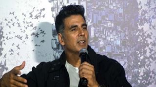 Akshay Kumar terms actors who take 2-3 months to get into the skin of a character Idiots!