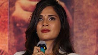 Richa Chadha has a witty reply to the Twitterati who started the whole Zomato controversy!