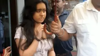 Nysa Devgn Mercilessly Trolled yet again; This time for her Expressions: Video Below Thumbnail