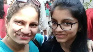 Pradnya Parkar Commits Suicide After Strangling Her 17-year-old Daughter to Death Thumbnail