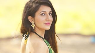 Roop Durgapal to Play Forensic Doctor in Her Next! thumbnail