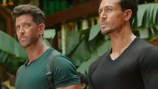 Hrithik Roshan - Tiger Shroff pen down Heartfelt Messages Requesting Everyone to... Thumbnail
