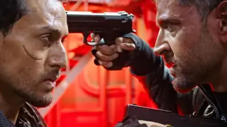 Hrithik- Tiger's WAR Creates Six New Records in just 5 days of its Release Thumbnail