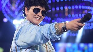 Dandiya queen Falguni Pathak  in Nach Baliye 9! Thumbnail