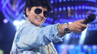 Dandiya queen Falguni Pathak  in Nach Baliye 9! Thumbnail