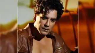  #MenToo frontrunner Karan Oberoi breaks down into tears at the screening of 'Section 375'   