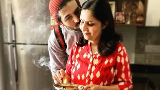 Kartik Aaryan proves he is a Mumma’s Boy; says will have to ask Mummy when to marry!