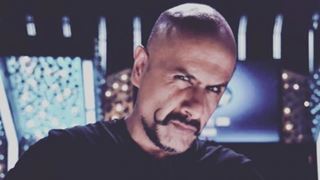 Vishal Dadlani takes a nasty dig at filmmakers; calls them 'Vultures'!