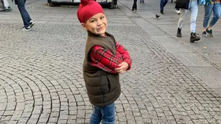 Choti Sarrdaarni’s Li'l Param Enjoys His First Overseas Trip! Thumbnail