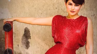 Sajid Khan's Me too Accuser, Simran Suri Has Bagged Jennifer Winget Starrer Code M! Thumbnail