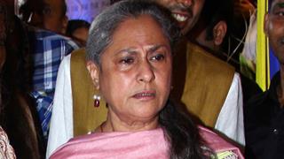 Annoyed Jaya Bachchan Blasts at Paparazzi; Asks Don't you have any manners?
