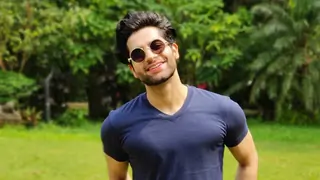 Tushar Dhembla Joins The Cast of Naagin 4! Thumbnail