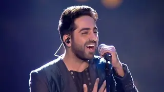 Ayushmann Surprises the audience with his Amitabh Bachchan and Shah Rukh Khan's mimicry! Thumbnail