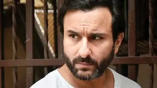 Saif Ali Khan on being Victim of People's Nasty Comments; Says Akshay Kumar looked like a Hero, People felt I looked like Girl  Thumbnail