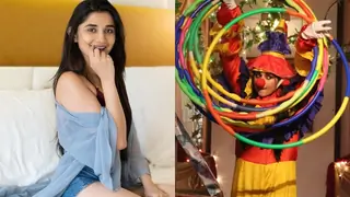 Kanika Mann Slips Into Clown's Costume! Thumbnail