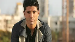 Farhan Akhtar puts a troll to rest in the most epic manner