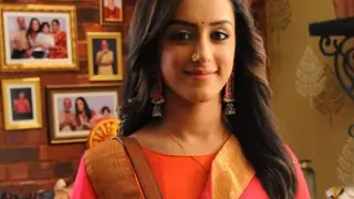 Yeh Hai Chahatein| Sargun Kaur: It is Important to Live Your Character Thumbnail