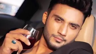 Kasam Tere Pyaar Ki Actor Zuber K Khan To Make His Digital Debut With Don Cinema’s Mirror thumbnail