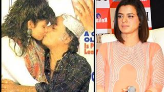 Mahesh Bhatt’s Lip Lock photo with Daughter Lands him in Trouble; Rangoli takes a dig!