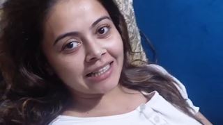 Devoleena' Bhattacharjee's Re-Entry Gets Delayed in 'Bigg Boss 13'