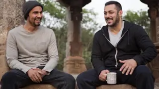 After facing Injury, Randeep Hooda is now back with Salman Khan on the sets of Radhe Sets Thumbnail