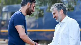 Ajay Devgn - Rajamouli Kickstar Shooting for RRR! Thumbnail