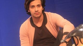 Param Singh Falls off A Bike While Shooting For Haiwan!