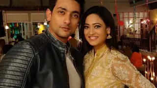 Shweta Tiwari re-unites with Fahmaan Khan after 16 years on the sets of Mere Dad ki Dulhan! Thumbnail