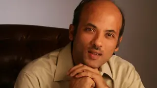 Sooraj Barjatya: Through Dadi Amma...I Am Trying to Break A Stereotype! Thumbnail