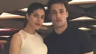 Asim's Alleged Live-in Girlfriend, Shruti Tuli Opens Up on Her Actual Relationship with Him Thumbnail