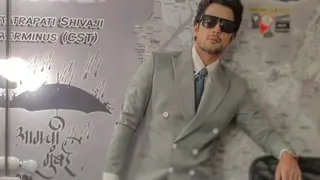 Meri Gudiya‘s Lead Gaurav S Bajaj Contracts Conjunctivitis! Thumbnail