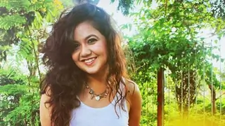 Roopal Tyagi: The Shows About 'dark-skinned', 'fat', or 'short girls' Cannot be Called Progressive thumbnail