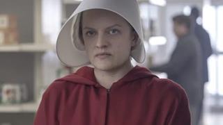 After Acting For Three Seasons, Elisabeth Moss To Make Directorial Debut For 'The Handmaid's Tale'