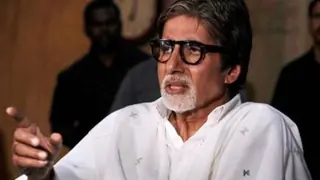 Amitabh Bachchan: Blindness is on its way Thumbnail