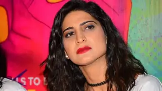 Aahana Kumra's Building Gets Sealed After Resident Tests Positive For COVID-19; Actor Is Scared Thumbnail