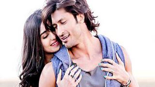 Vidyut Jammwal Opens Up On Link-Up With Adah Sharma; More Than 'Just Friends' Thumbnail