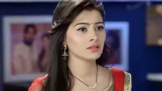 Aparna Dixit Says She Is Not Insecure Of The Web Thumbnail