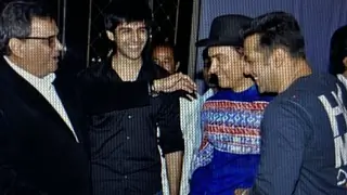 Kartik was Working Hard to be like Aamir-Salman Reveals Shubhash Ghai; Actor Gives the Sweetest Reply Thumbnail