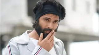 Vijay Devarakonda Loses Calm over Controversial Allegations; Tollywood Extends Supports  Thumbnail