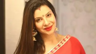   Sambhavna Seth Talks About People Suffering From Panic Attacks and Unavailability Of Doctors In The Current Scenario! Thumbnail