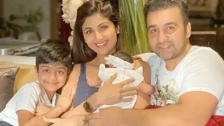 Shilpa Shetty Suffered Miscarriages, Reveals ‘Had Samisha After Three Attempts of Surrogacy’ Thumbnail