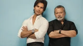 Shahid Kapoor on his Experience working with dad Pankaj Kapoor in Jersey... Thumbnail