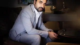 Pankaj Tripathi Finally Binge- Watches 'Mirzapur' Thumbnail