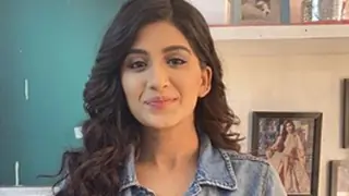 'Choti Sardarni's Nimrit Ahluwalia On Doing Own Makeup & Other Changes in Shoot Post Lockdown Thumbnail