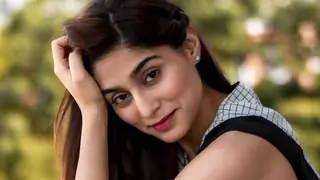 Navya fame Somya Seth reveals that she wanted to end her life once!   Thumbnail