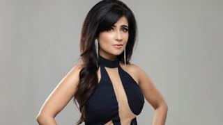 Singer Shibani Kashyap Partners with GoNuts and Ferns N Petals for Father’s Day campaign ‘Not a Superhero’ thumbnail